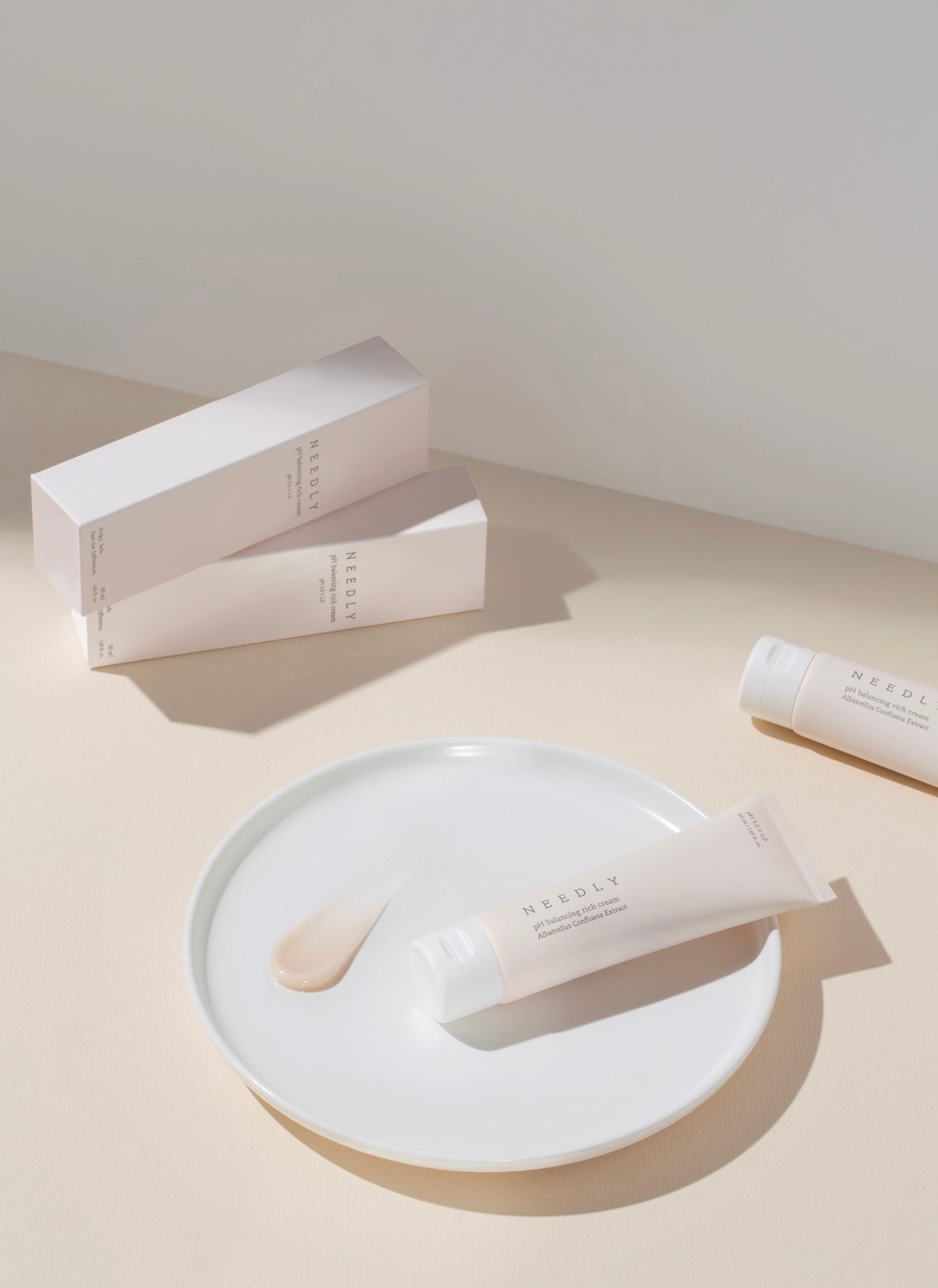 Зволожувальний крем з екстрактом гриба Альбатрелус Needly pH Balancing Rich Cream, 50 ml