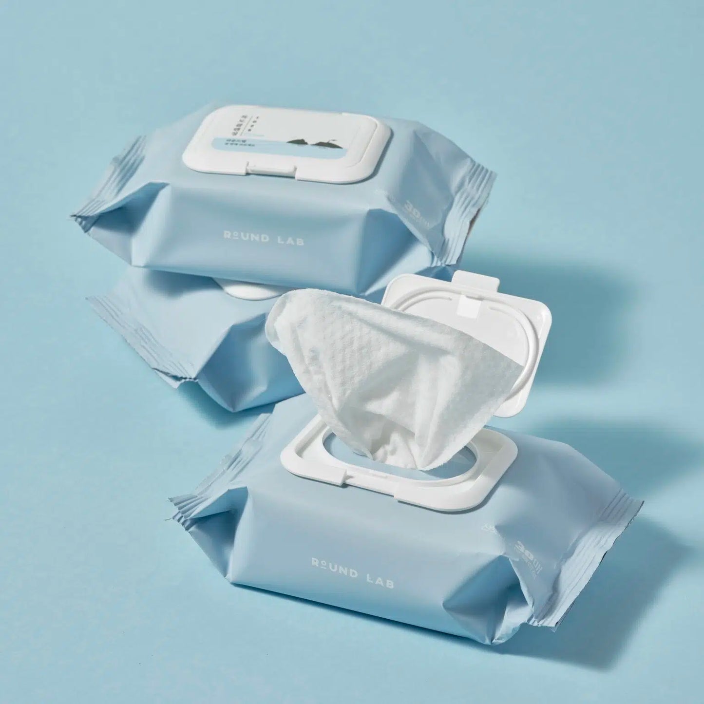 Очищувальні серветки з морською водою ROUND LAB 1025 Dokdo Cleansing Tissue 30 шт
