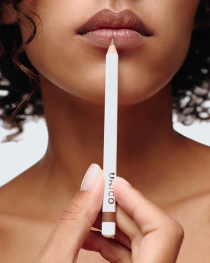 Олівець для губ Unico LIP PENCIL with peptides IDOL