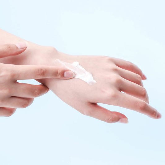 Крем для рук з березовим соком ROUND LAB Birch Juice Hand Cream 30 ml