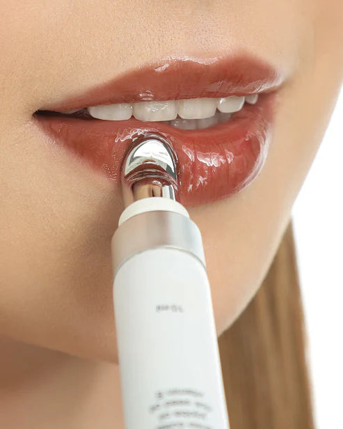 Блиск для губ Unico BROWNIE