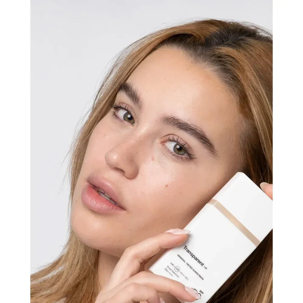 Мінеральний сонцезахисний крем з тоном Transparent Lab Mineral Tinted Sunscreen Light, 100 ml